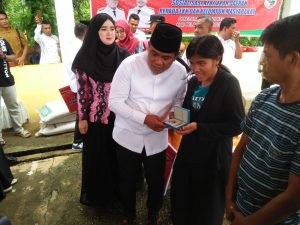 Read more about the article Bupati Zukri Hadiri Sosialisasi Kebijakan Daerah Kepada LKK dan Kelompok Masyarakat Di Kelurahan Ukui