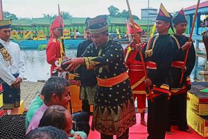 Read more about the article Hadir di Prosesi Adat Belimau Sultan. Zukri : Tradisi yang harus dijaga dan dilestarikan