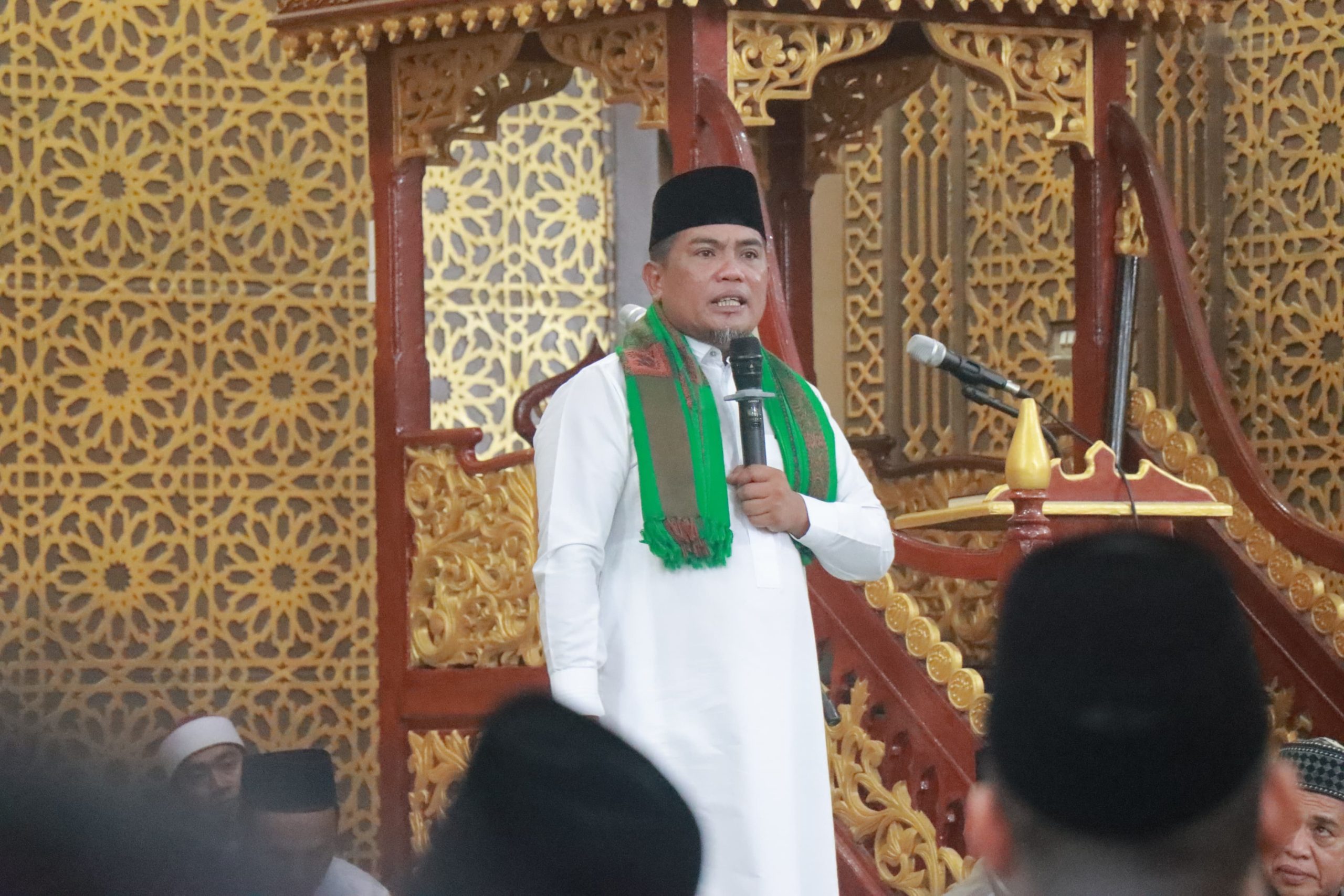 Read more about the article Bupati Zukri : Saya Akan Berkeliling Melaksanakan Magrib Mengaji Di Mesjid-mesjid, Sekaligus Khatam Al-Qur’an