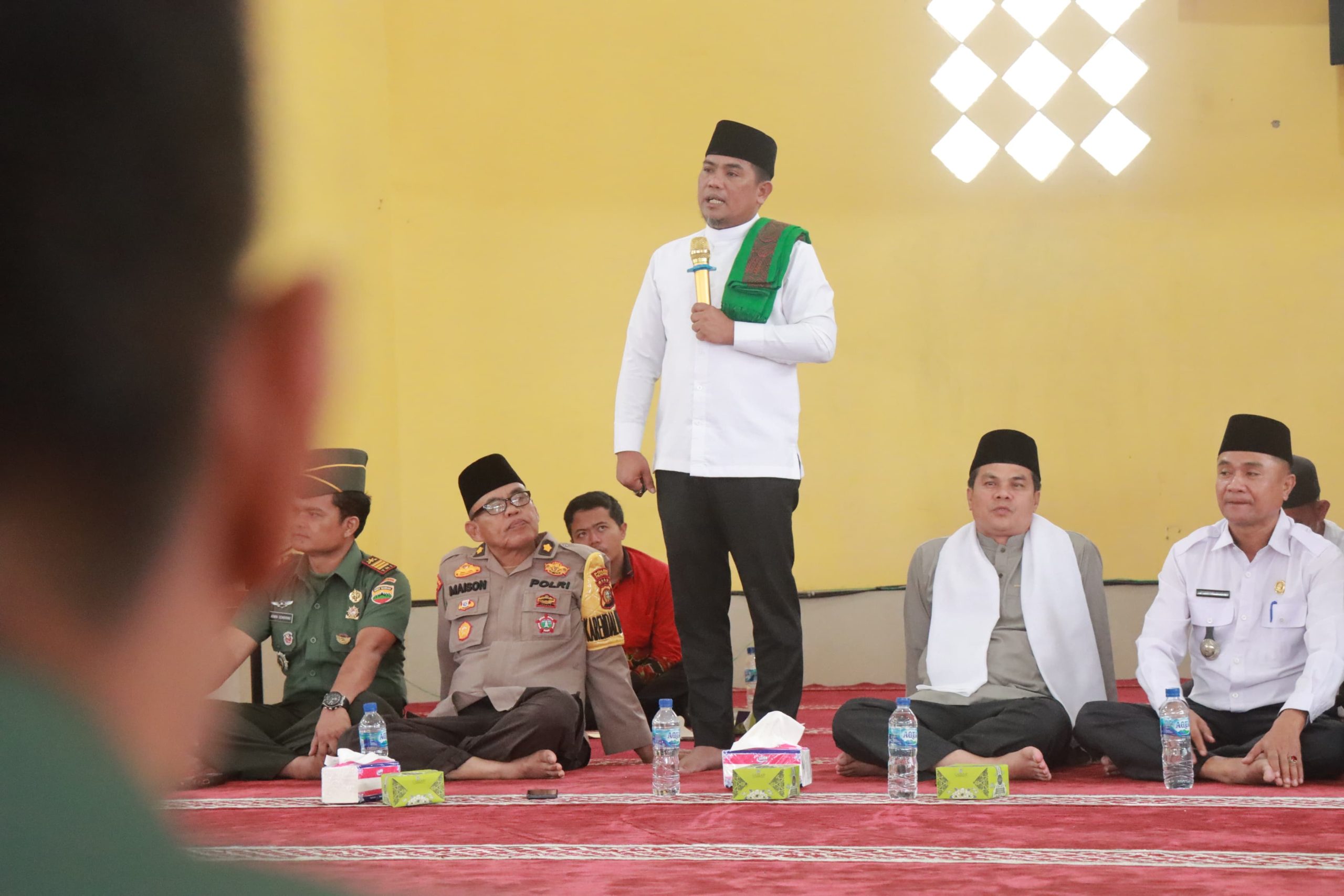 Read more about the article Hadiri Acara Halalbihalal di Bandar Sei Kijang, Bupati Zukri : Program Magrib Mengaji Dapat Digalakkan Kembali