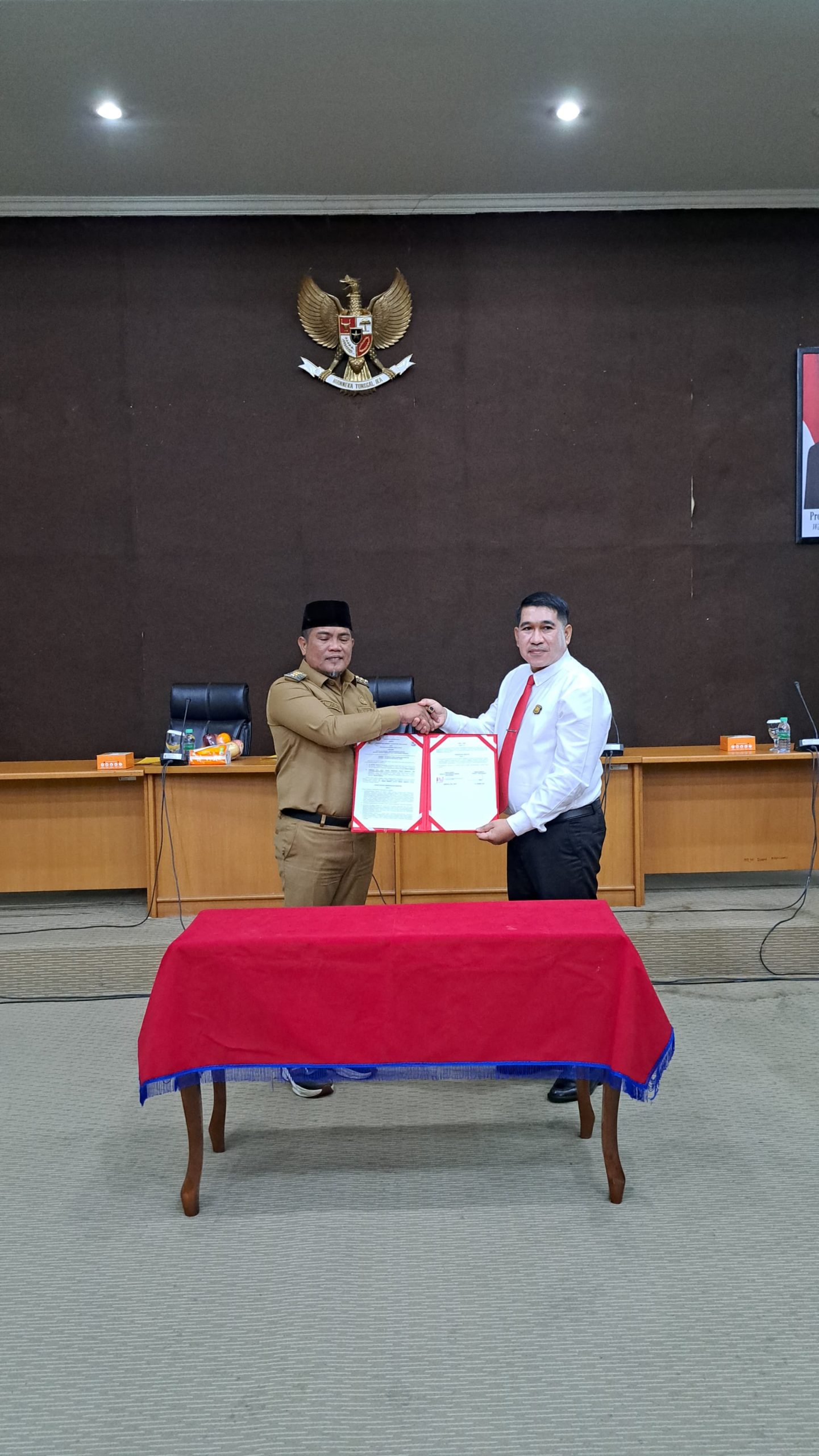 You are currently viewing Bupati Pelalawan Tandatangani MoU Dengan Kejaksaan Negeri Pelalawan