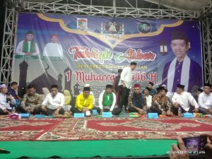 Read more about the article Hadiri Tabligh Akbar 1 Muharram 1446 H Bersama Ustadz Abdul Somad, Bupati Pelalawan Ajak Masyarakat Untuk Lebih Peduli Terhadap Sesama