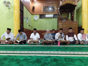 Read more about the article Melalui Kegiatan Magrib Mengaji, Bupati Zukri Minta Camat Dan Lurah Sampaikan Program Pemkab Pelalawan