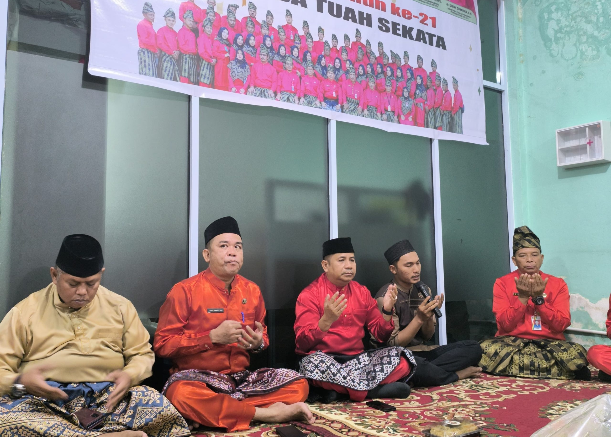 You are currently viewing Peringatan HUT BUMD Tuah Sekata Ke-21 Tahun 2024, BUMD Diharapkan Dapat Bersinergi Membangun Negeri