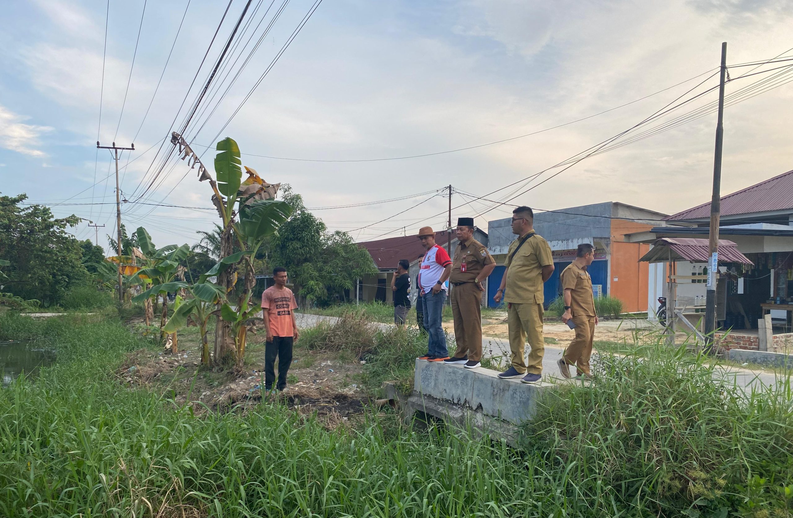 You are currently viewing Tim Satgas Penanganan Banjir Tinjau Lokasi Pembangunan Drainase