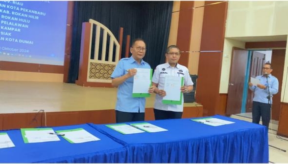 Read more about the article Berkomitmen Dalam Perluasan Informasi, Diskominfo Kabupaten Pelalawan Tandatangani MoU Bersama RRI Pekanbaru